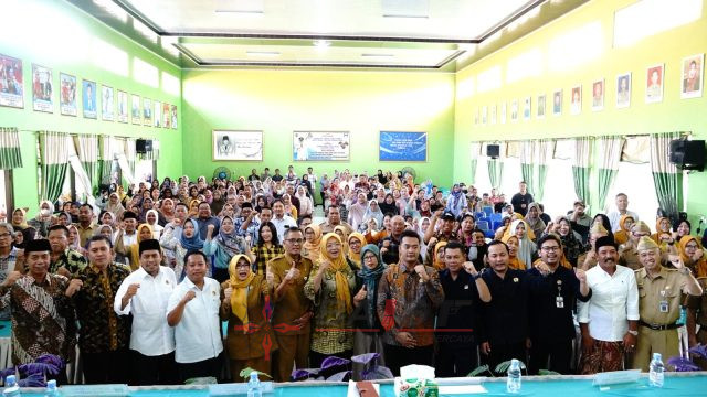 Komisi D DPRD Pati Kembali Datangi SMPN 1 Tayu, Sosialisasikan Larangan Pungutan dalam Bentuk Apapun