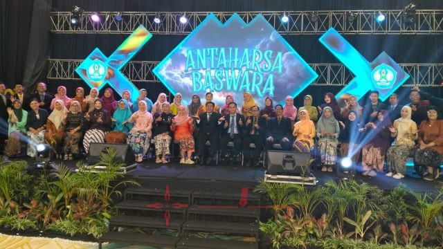 Penuh Kesan dan Membanggakan Momen Purnawiyata SMP 1 Kudus, 50 Siswa Diterima Disekolah Favorit