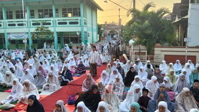 Ribuan Jama’ah Sholat Idul Adha 1447 H Padati Masjid Besar Darussalam dan Ribuan Bungkus Daging Dibagikan