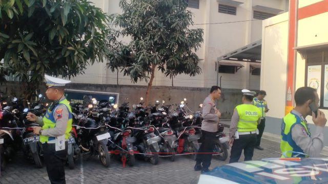 Respon Cepat Aduan Call Center 110, Polisi Amankan 30 Motor, Diduga Untuk Balap Liar di Jalan Lingkar Selatan Kudus