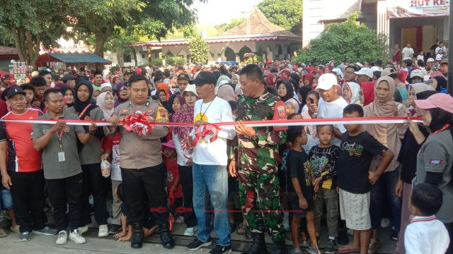 Ribuan Peserta Meriahkan Jalan Sehat Bareng Mbah Inggi Desa Terban, Dalam Peringatan HUT RI Ke-81
