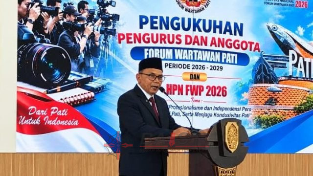 Tutup Sambutan Pengukuhan FWP, Plt Bupati Pati Risma Ardhi Chandra Sampaikan Pantun